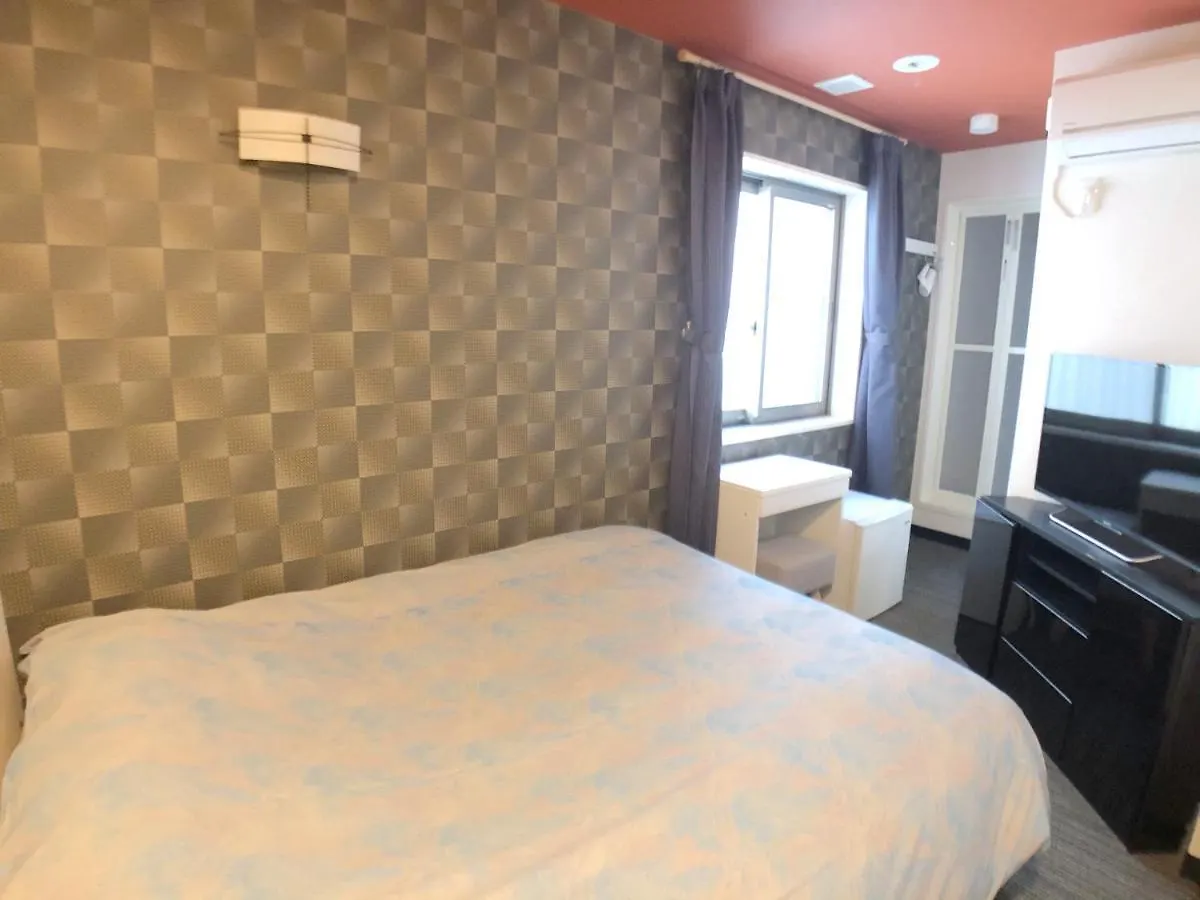 ** Hotel Tokyo Tourist Inn Japón